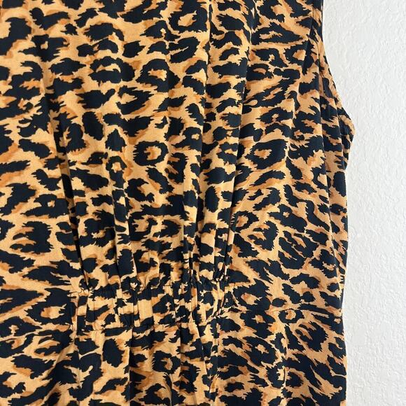 BeachLunchLounge Animal Print Cutout Midi Length Dress in Serengeti Size Medium - Picture 7 of 8